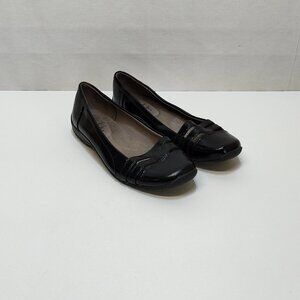 Life Stride Daren Patent Flats Women's Size 6.5M Soft System Insole Minor Scuffs
